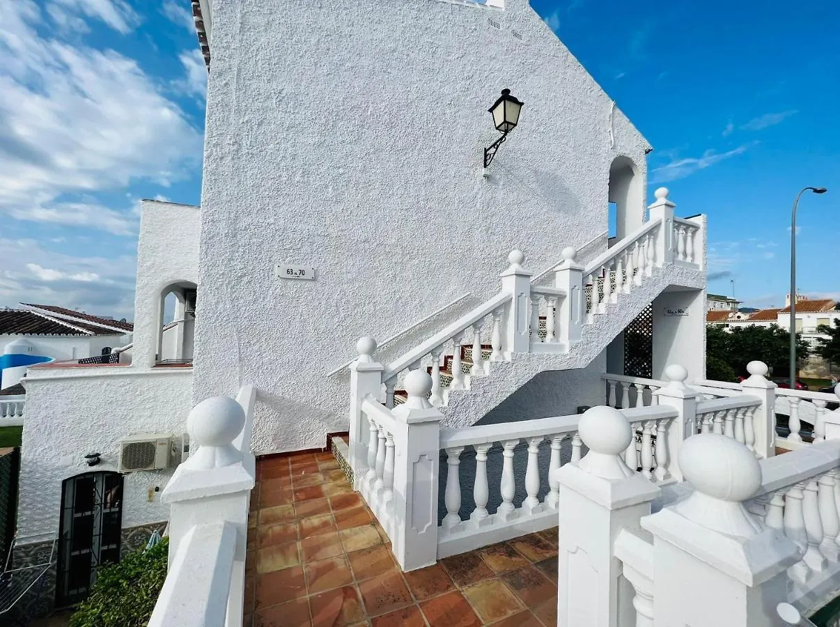 Apartamento Verano Azul At Home Nerja 0*,  Ισπανία